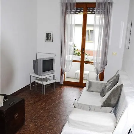 Seaside Apartment *